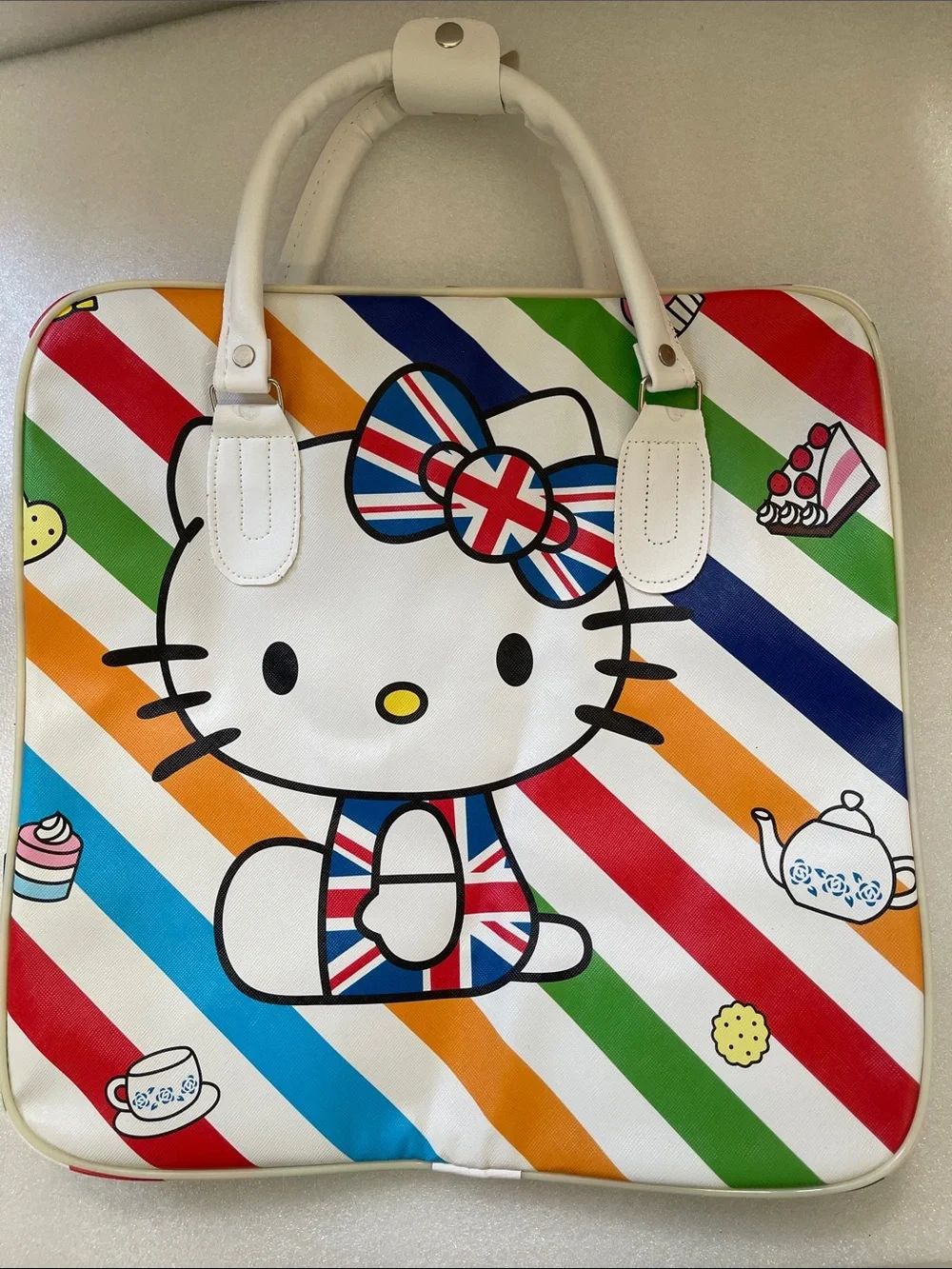 Hello Kitty colorful diagonal